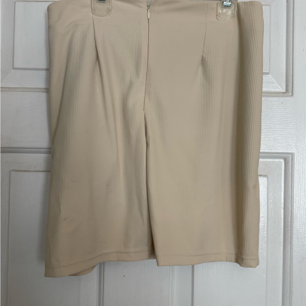 SHEIN Cream Pencil Skirt